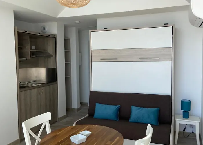 La Vigie Aparthotel 4*