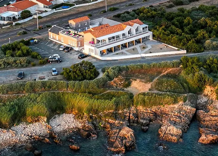 La Vigie Vacances Апарт-отель 4*